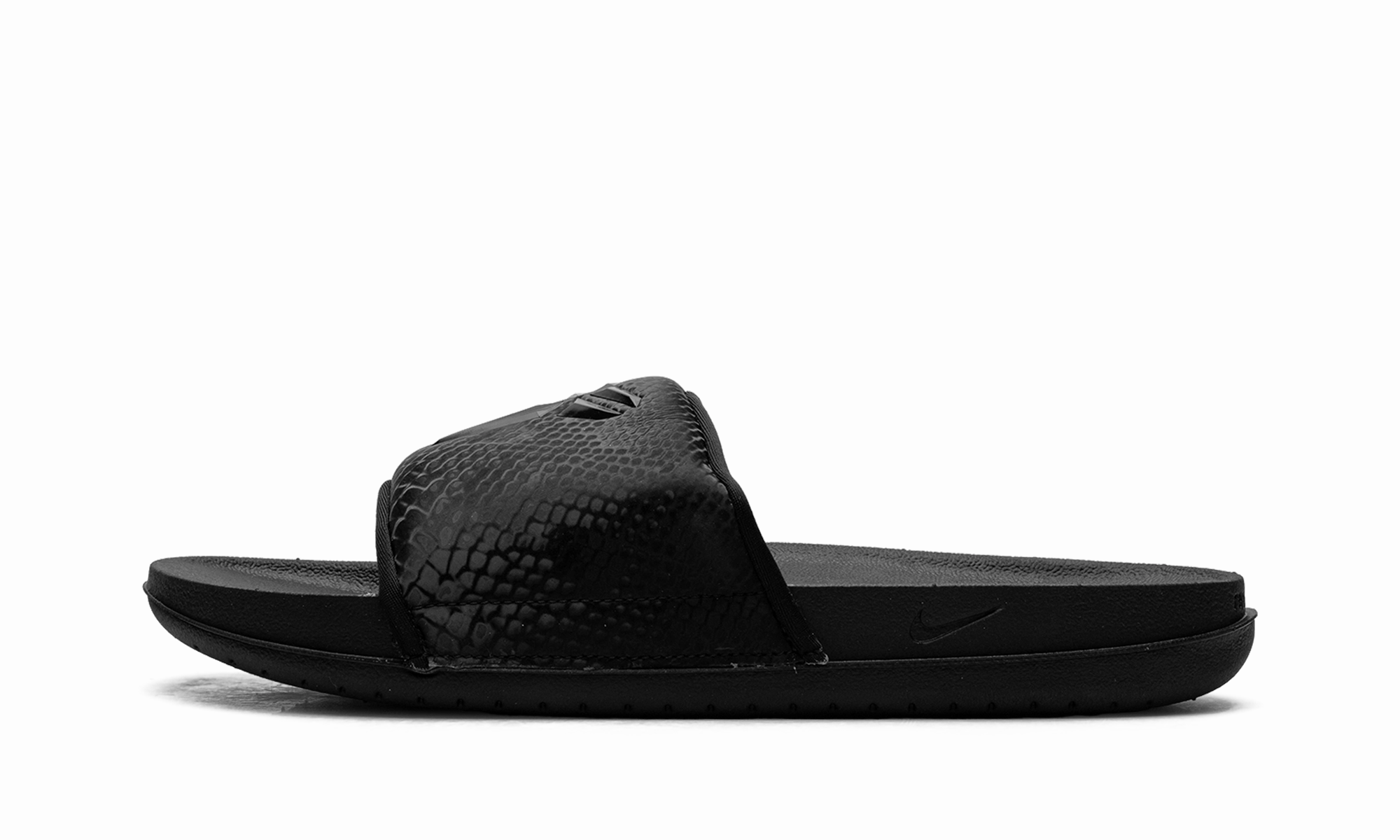 Active Life Centered Pivot Points Kobe Offcourt Slide "Black"