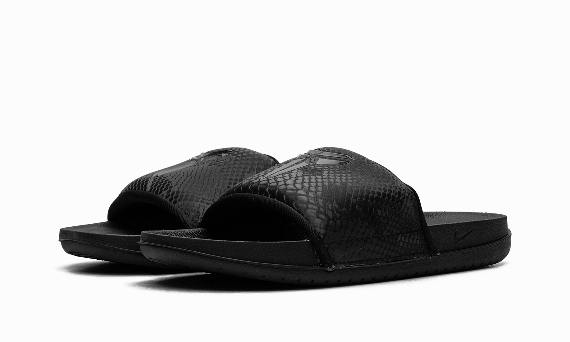 Comfortable Flex Kobe Offcourt Slide "Black"