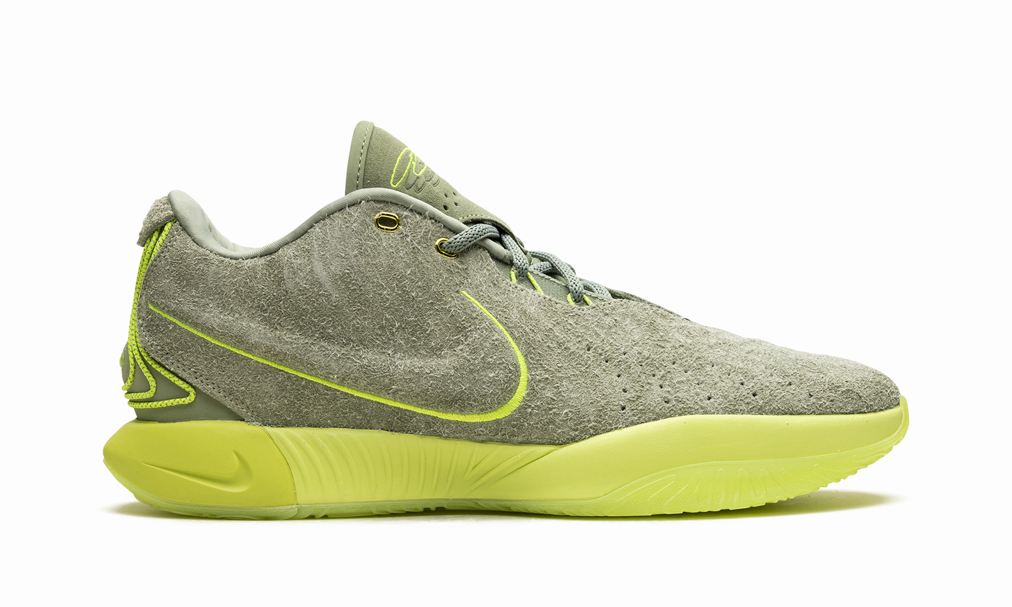 Traction Grooves LeBron 21 "Algae"