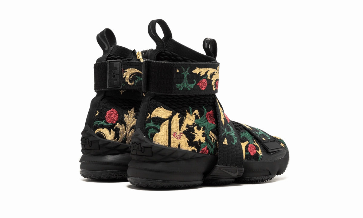 Traction Jump Lebron 15 Lif "King's Crown"