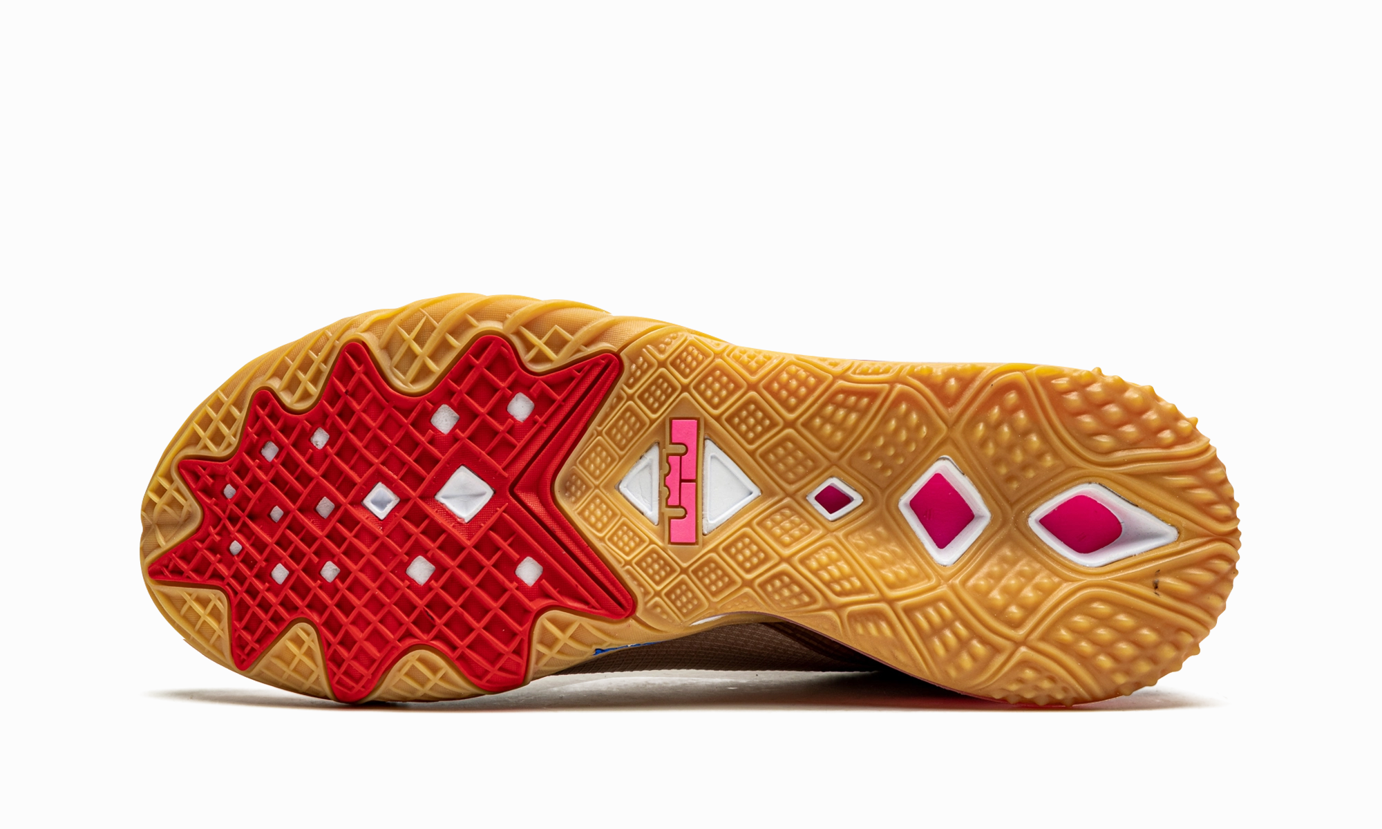 LeBron 18 Low "Wile E. Coyote vs Roadrunner" Enhanced Stability Comfort Zones