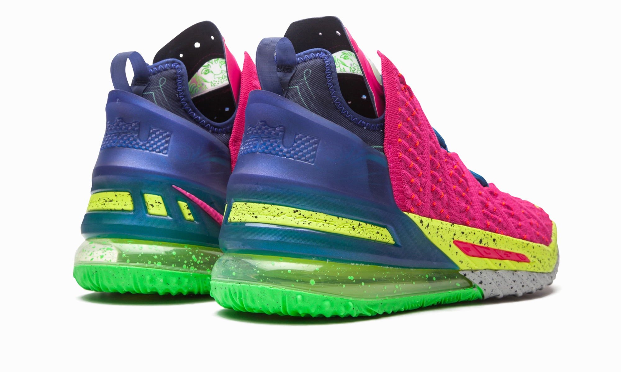 LeBron 18 "Los Angeles By Night" Dynamic Control