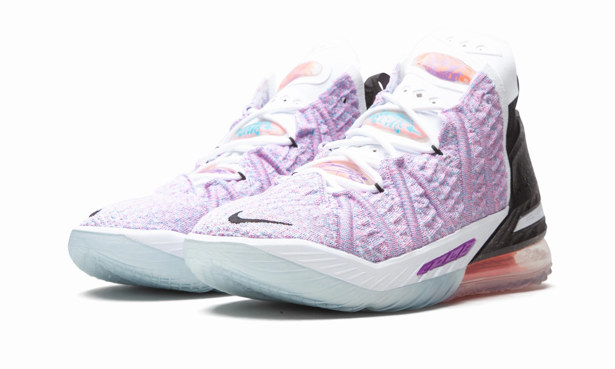 Athletic Look Elastic Heel Tab LeBron 18 "Multicolor"
