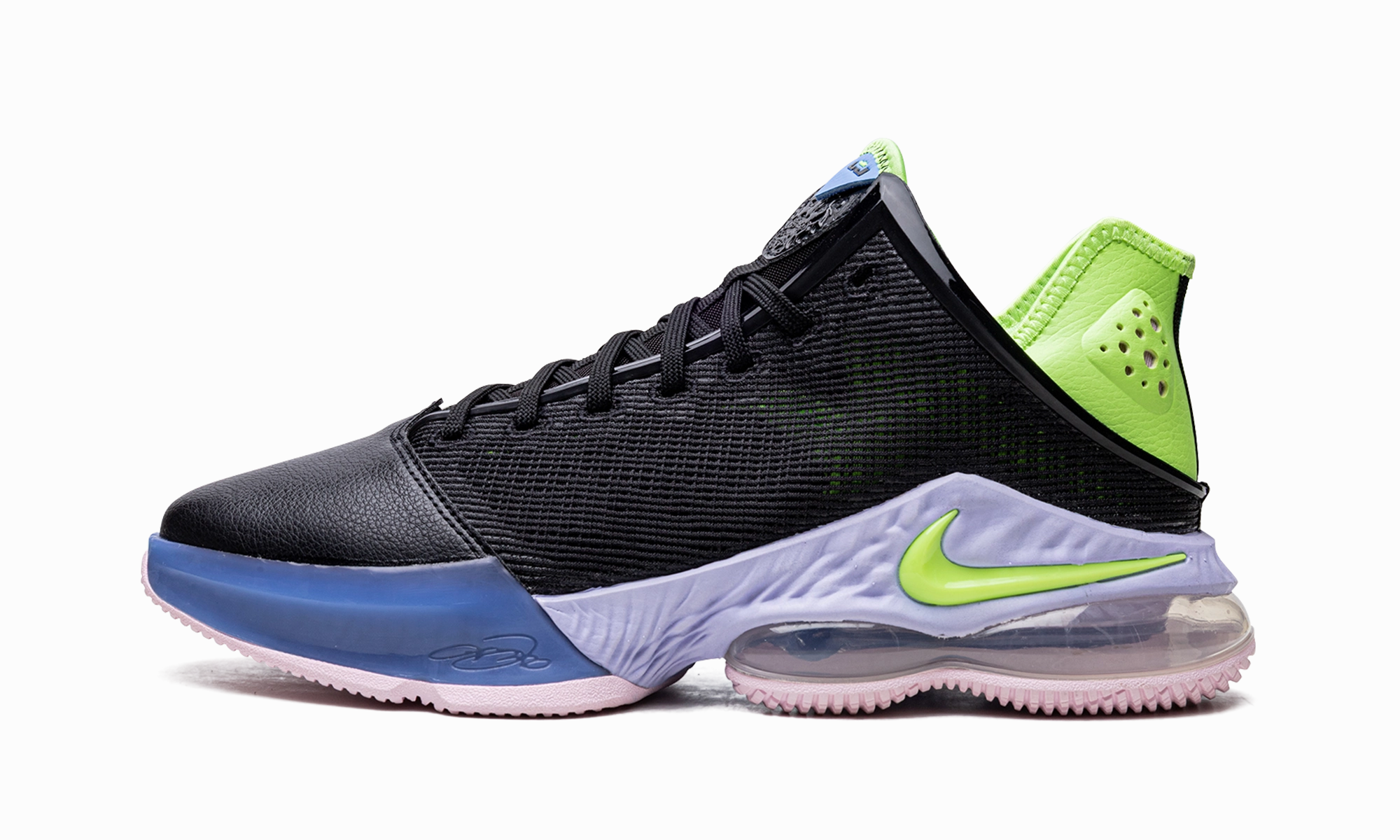 Indoor Outdoor LeBron 19 Low "Black / Ghost Green"