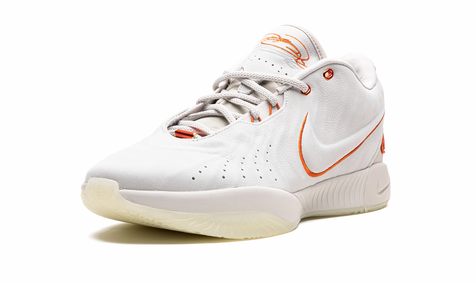 LeBron 21 "Akoya" Compression Molded EasyClean