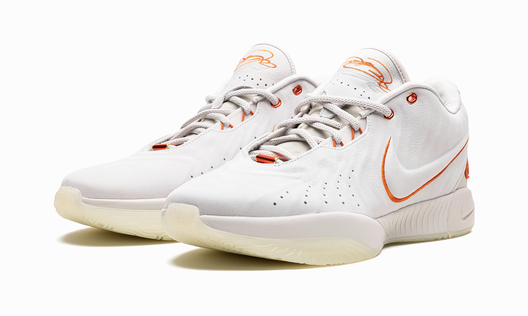 Adaptive Cushion Pods LeBron 21 "Akoya"