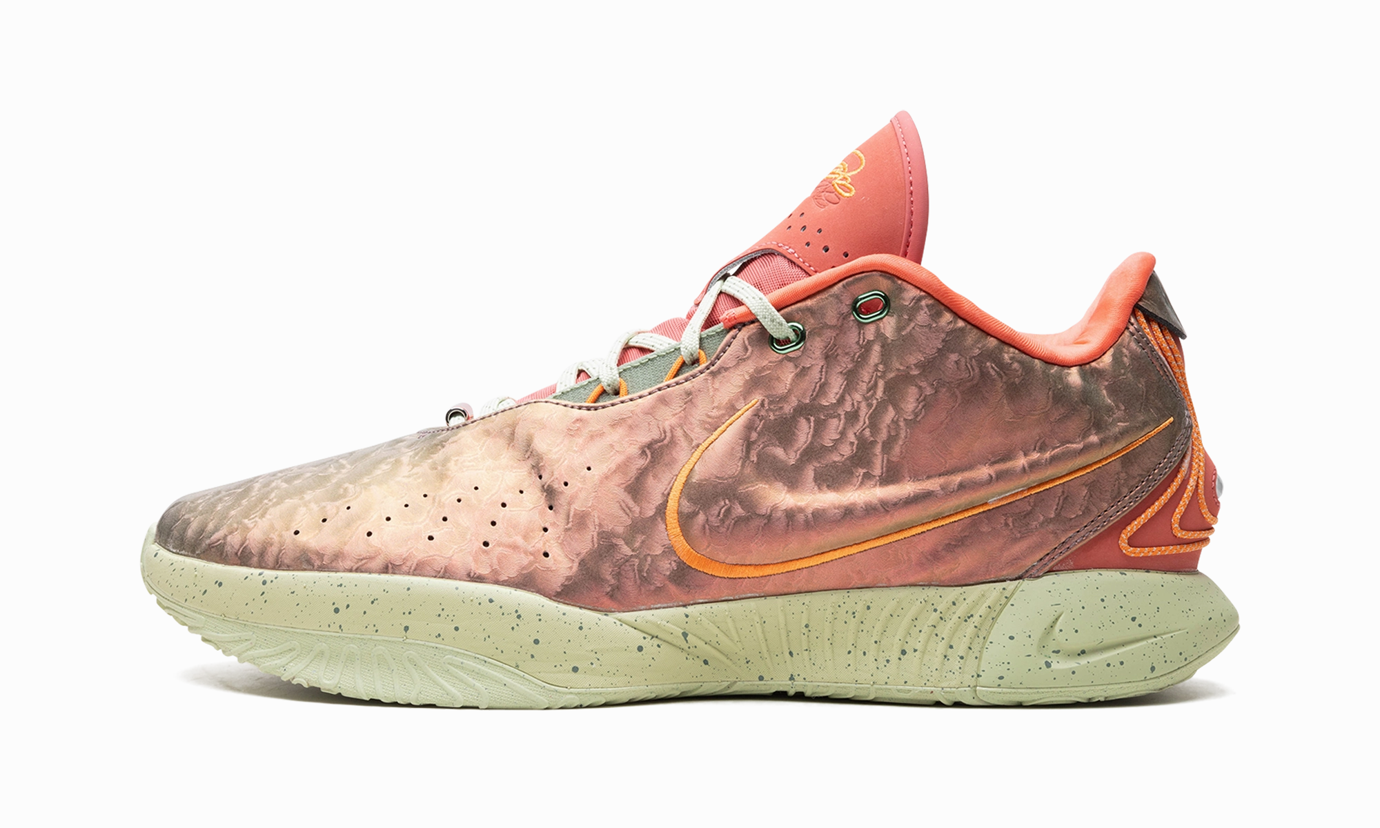 LeBron 21 "Queen Conch" Performance Insole Tech ergonomic