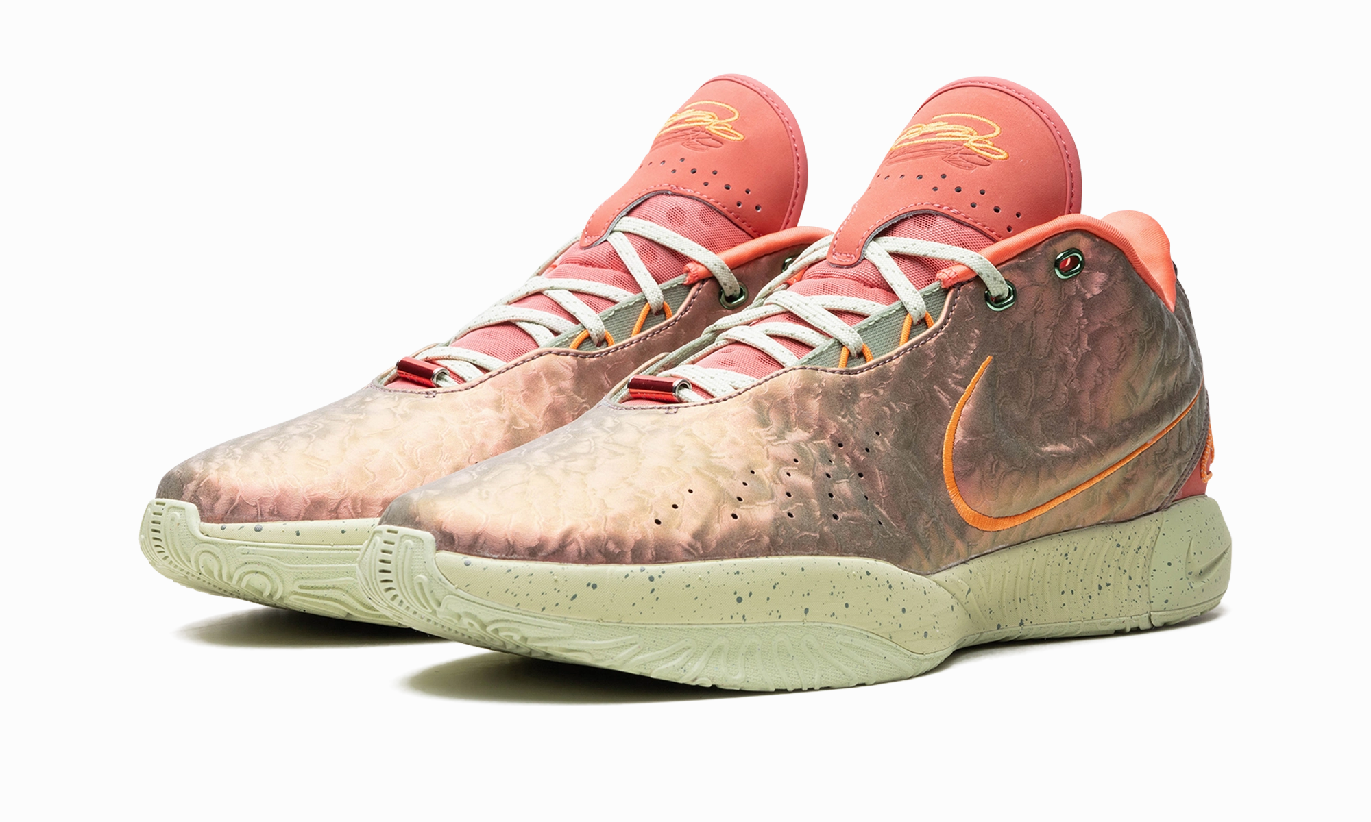 LeBron 21 "Queen Conch" Ultra Rebound Elasticity Core Passion