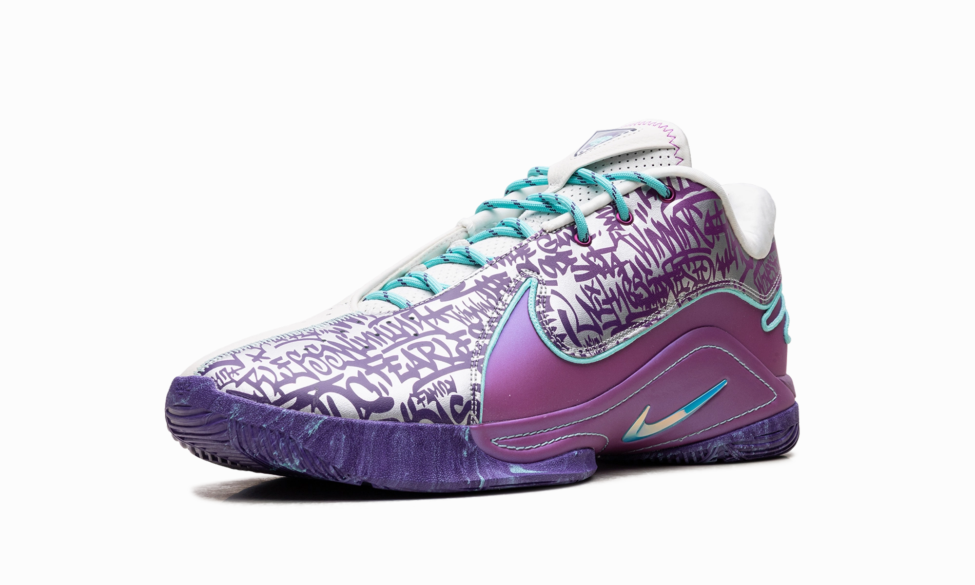 LeBron 22 "Frozen Grapes" Enhanced Stability Layered Impact Zones