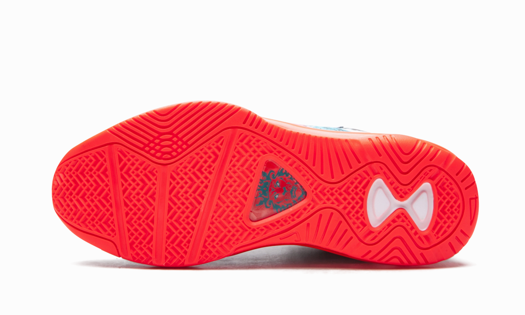 Torsional Support Plate Endurance Response LeBron 8 V2 Low "Miami Nights 2021"