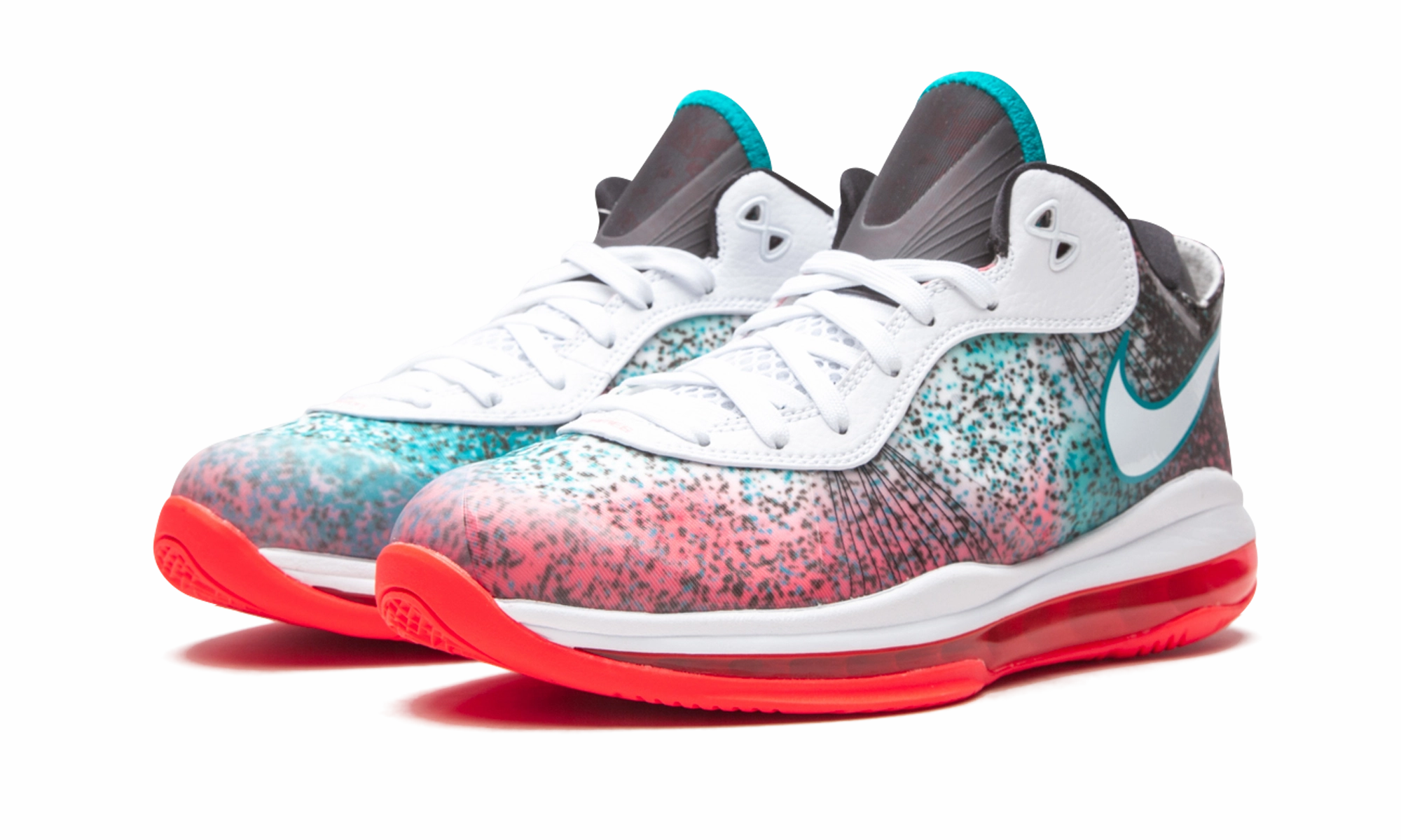 LeBron 8 V2 Low "Miami Nights 2021" Quick Action Shoes