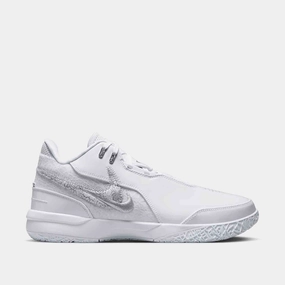 LeBron NXXT Gen AMPD Contoured Footbed Design