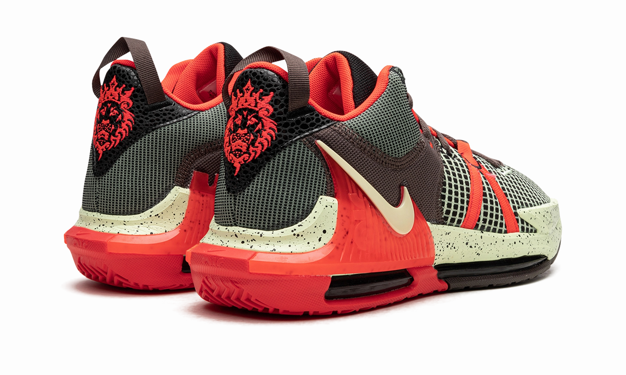 LeBron Witness VII "Alligator" Micro Groove Flex Points Flex Power