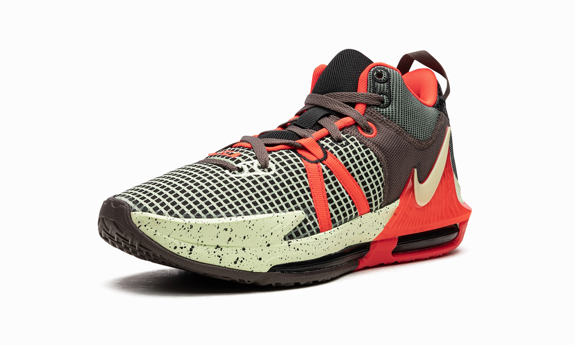 Foam Padded Tongue LeBron Witness VII "Alligator"