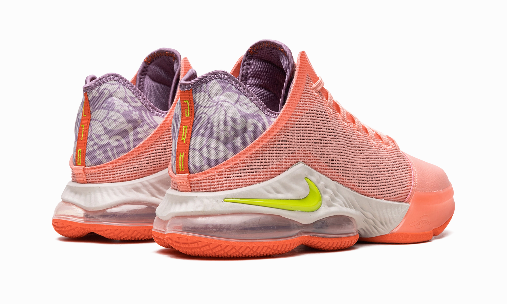 Youth Training Fit LEBRON XIX LOW "Atomic"