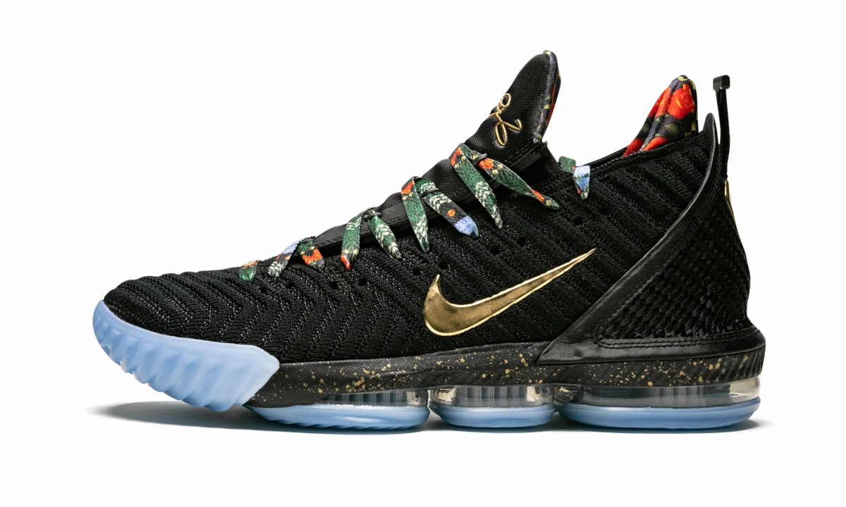 Quick Cut Build Lebron XVI KC "Watch The Throne"