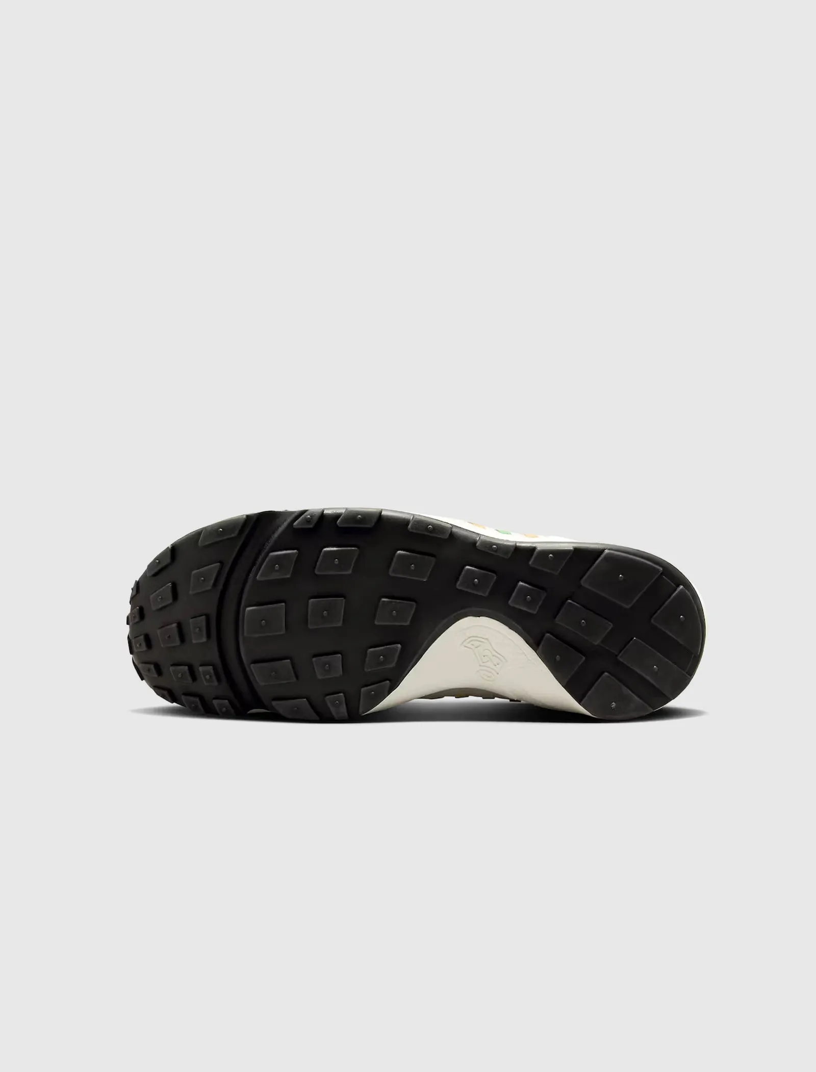 Timeless Fit AIR FOOTSCAPE WOVEN "SUMMIT WHITE/BLACK SAIL/MULTI"