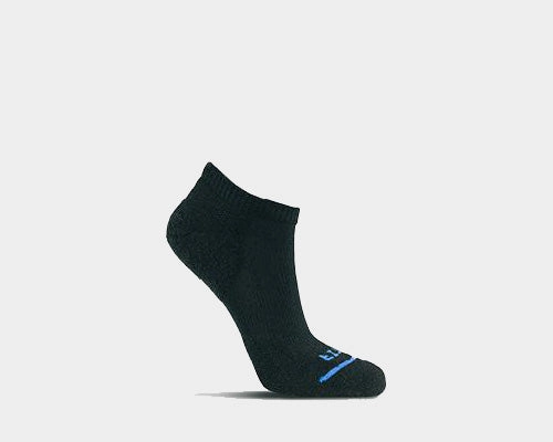 Light Cushion Runner - Low Socks running with a slip - on design