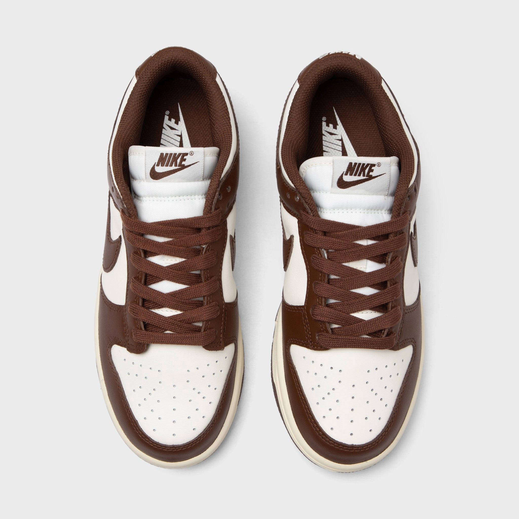 Cutting Zone Motion Nike Women's Dunk Low Sail / Cacao Wow - Coconut Milk