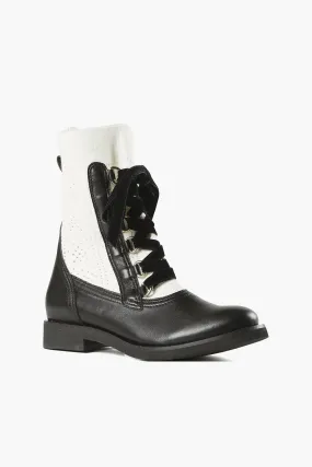 Rugged Protection Long Hike Lux Sock Camper Shoes In Black/white