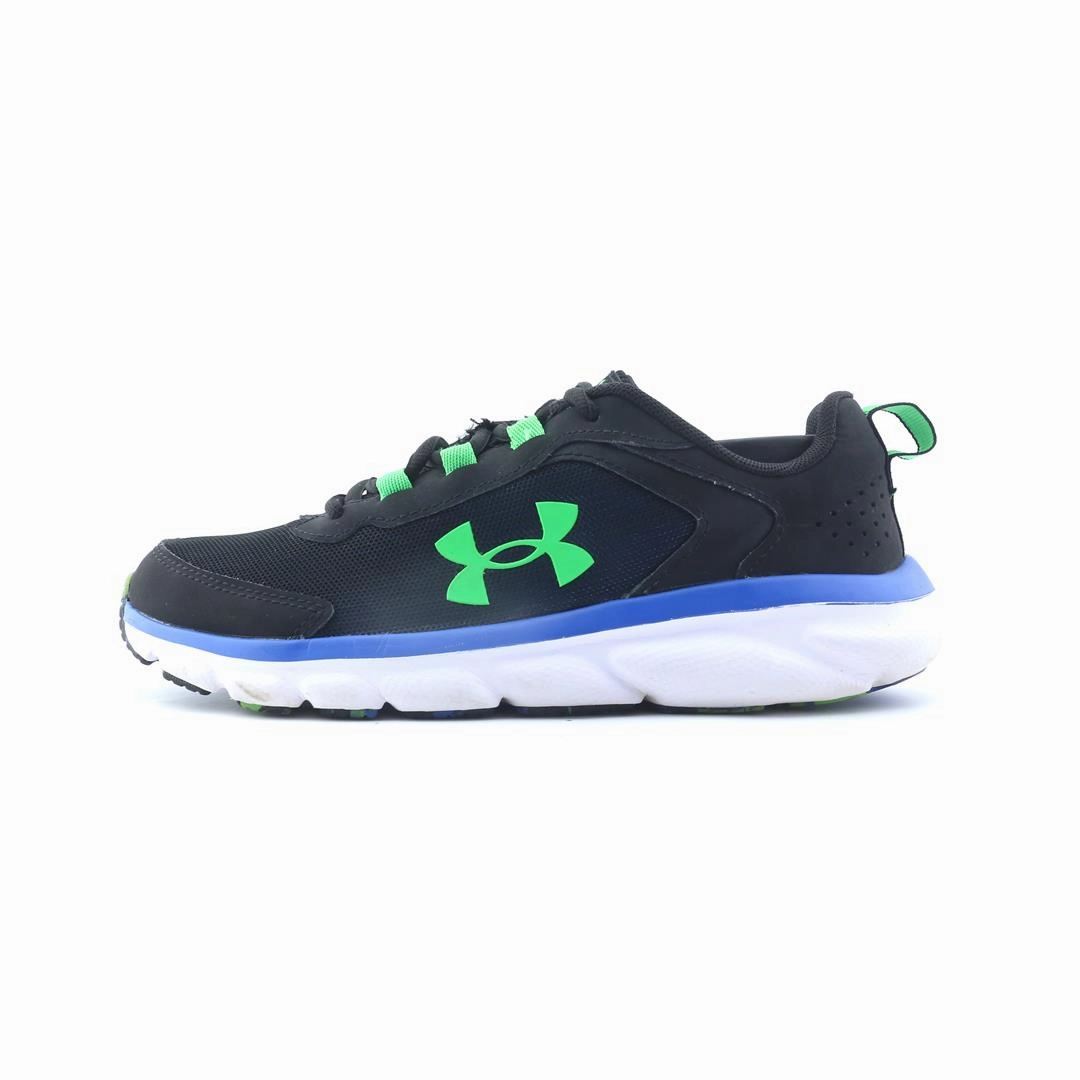 Responsive Support UNDER ARMOUR ASSERT 9