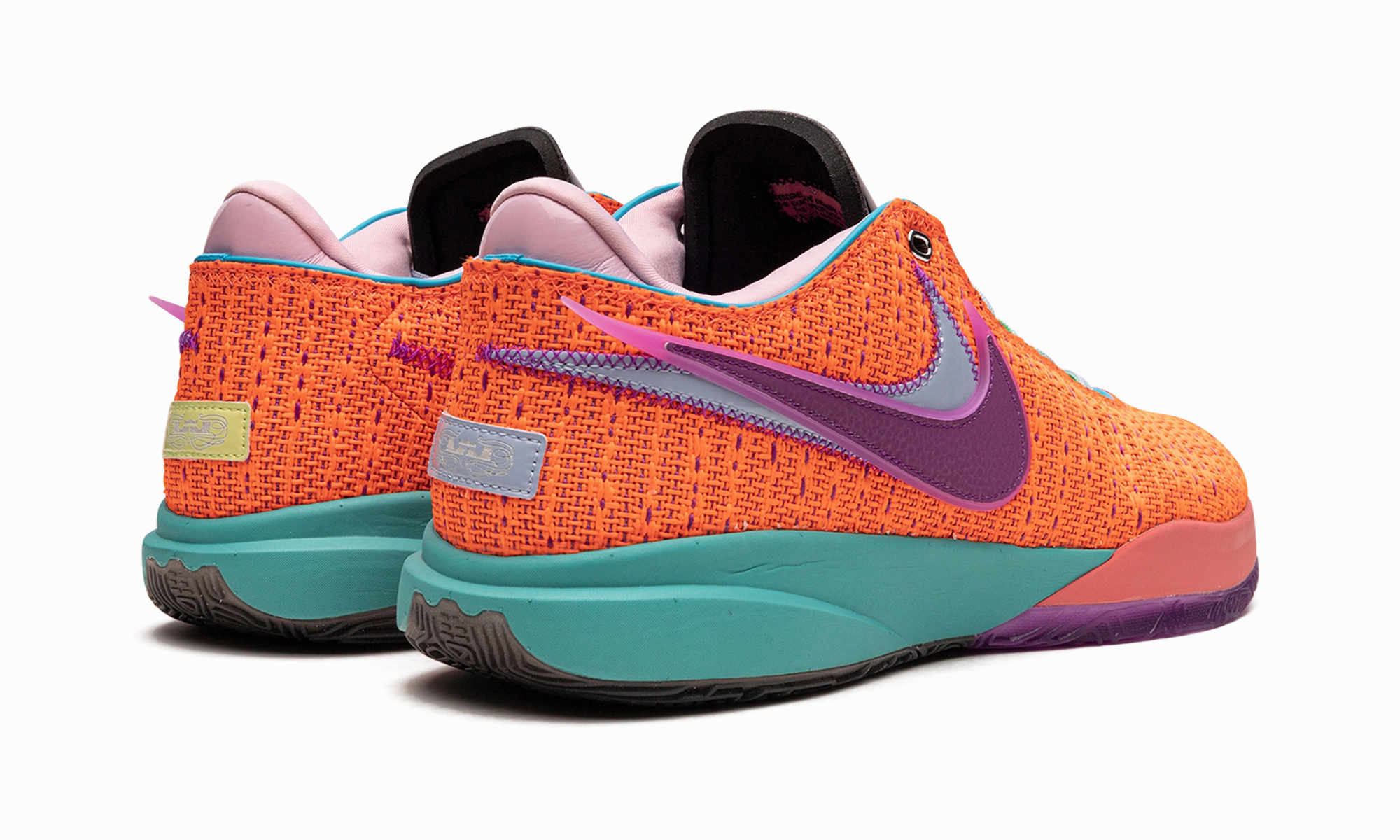 LeBron 20 "Chosen 1" Power Bounce Quick Cushioning