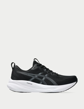 MeshVentilation running on an outdoor track shoes Gel-Pulse 16 - Black/Metropolis