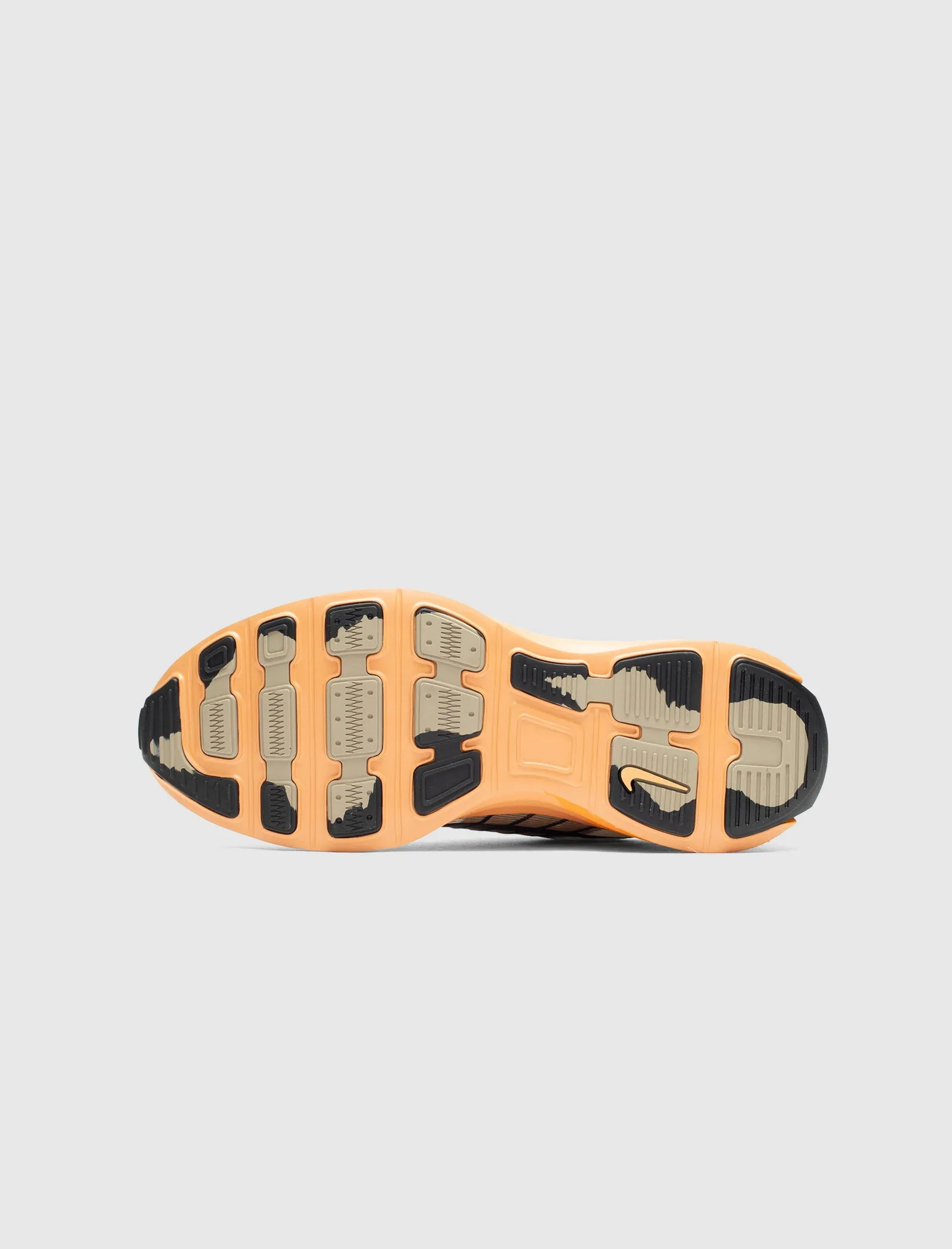 LUNAR ROAM "SUMMIT WHITE" Court Grip Care Ease