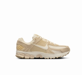 Durable tread Walk Friendly Women's Nike Zoom Vomero 5