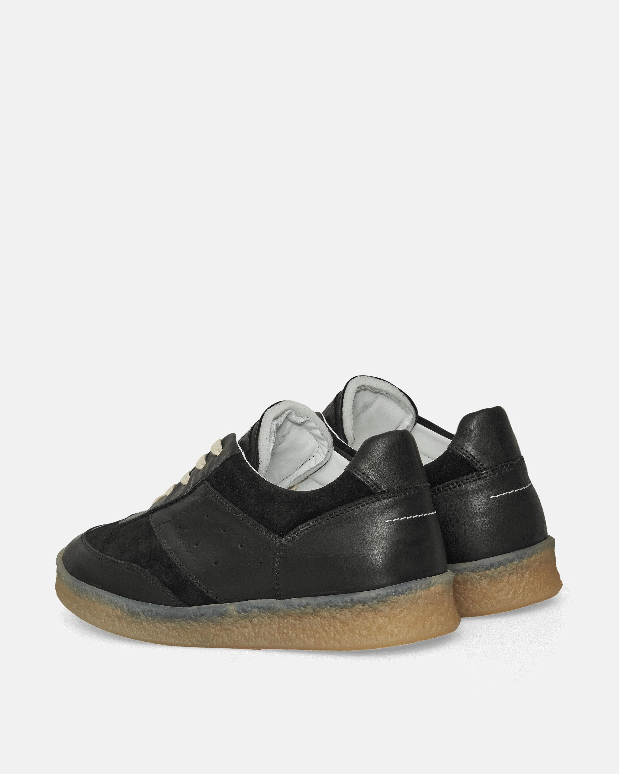 Asymmetric Lacing System Men's 6 Court Sneakers Black