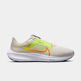 Men's Nike Pegasus 40 Running Shoes logo - engraved shoes