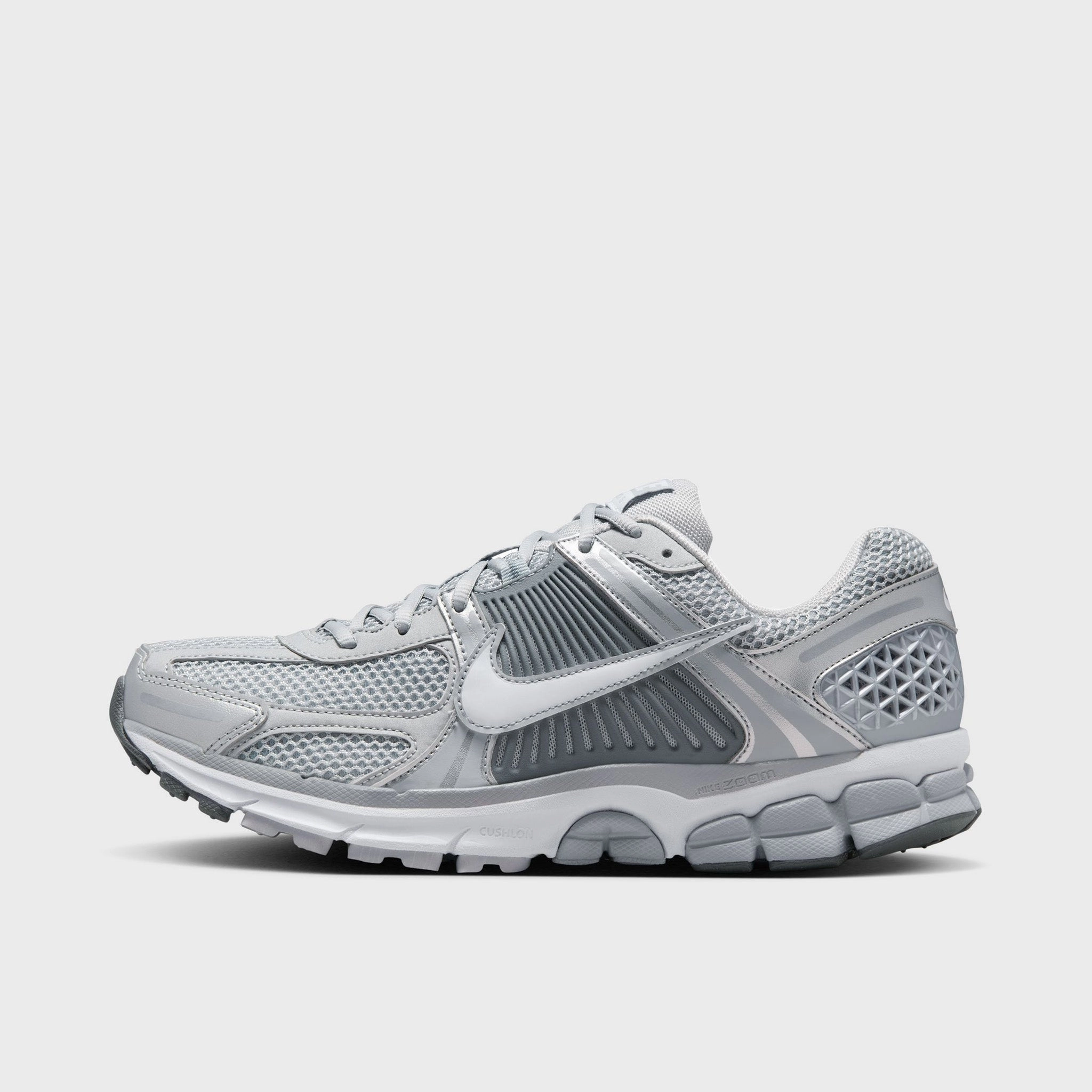 Nike Zoom Vomero 5 Wolf Grey / White - Metallic Silver Lift Step