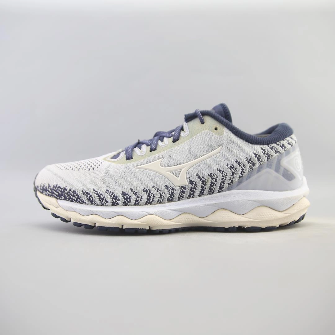 MIZUNO WAVE SKY 04 WAVEKNIT Comfort Design air pockets