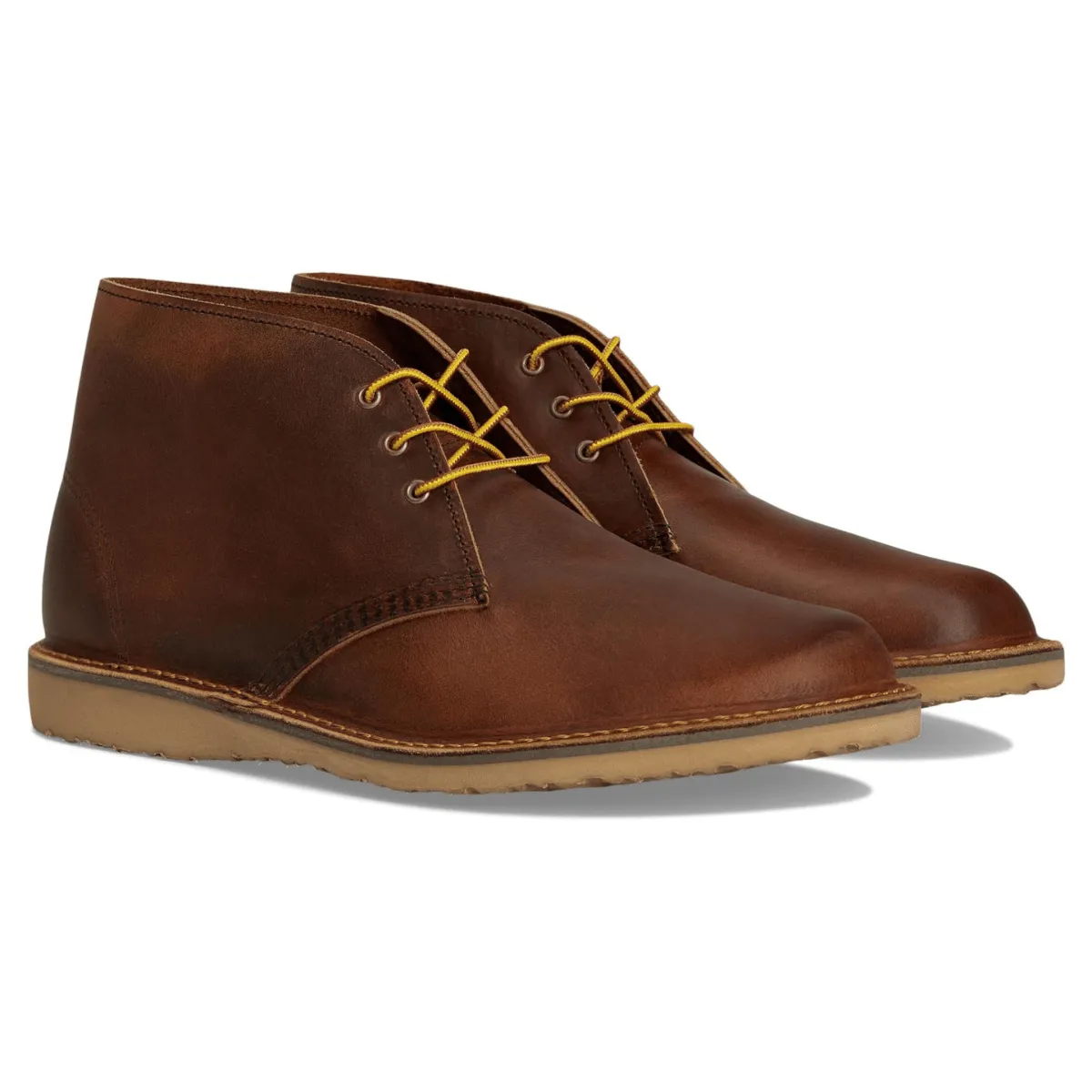 Concert Look Red Wing Men's 3622 Weekender Chukka Copper Leather