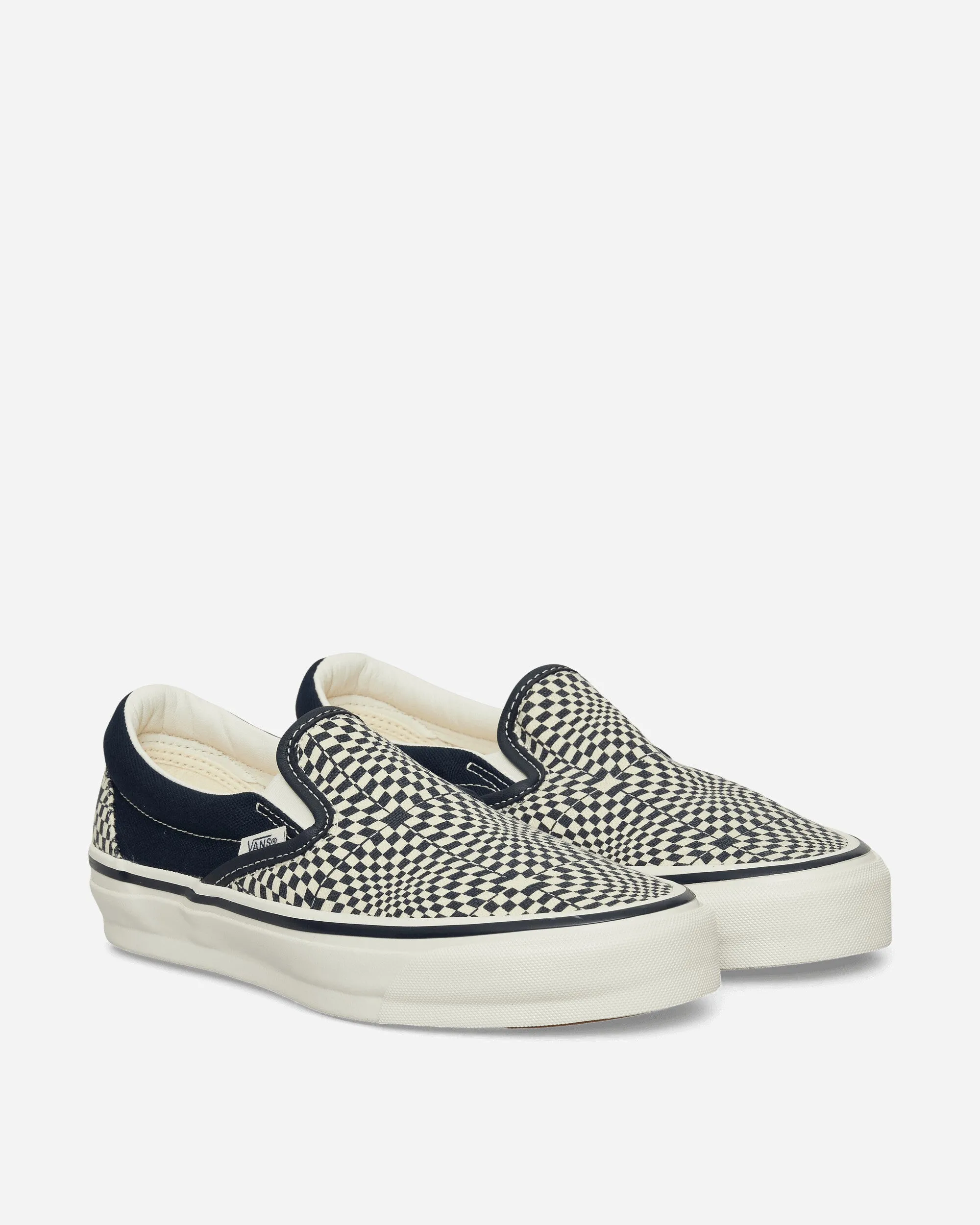 Sneaker Collections Low Impact Classic Slip-On Reissue 98 Sneakers True Navy / Check