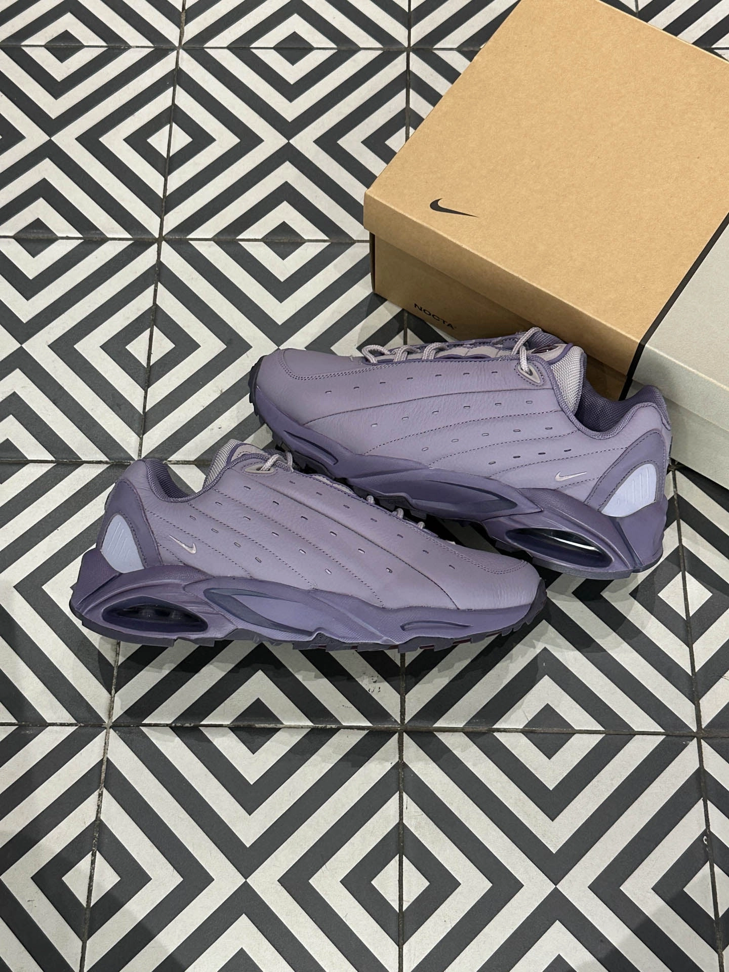 Nocta Hot Step terra Purple (Taille 45) Tough Build Heat Dissipation Channels