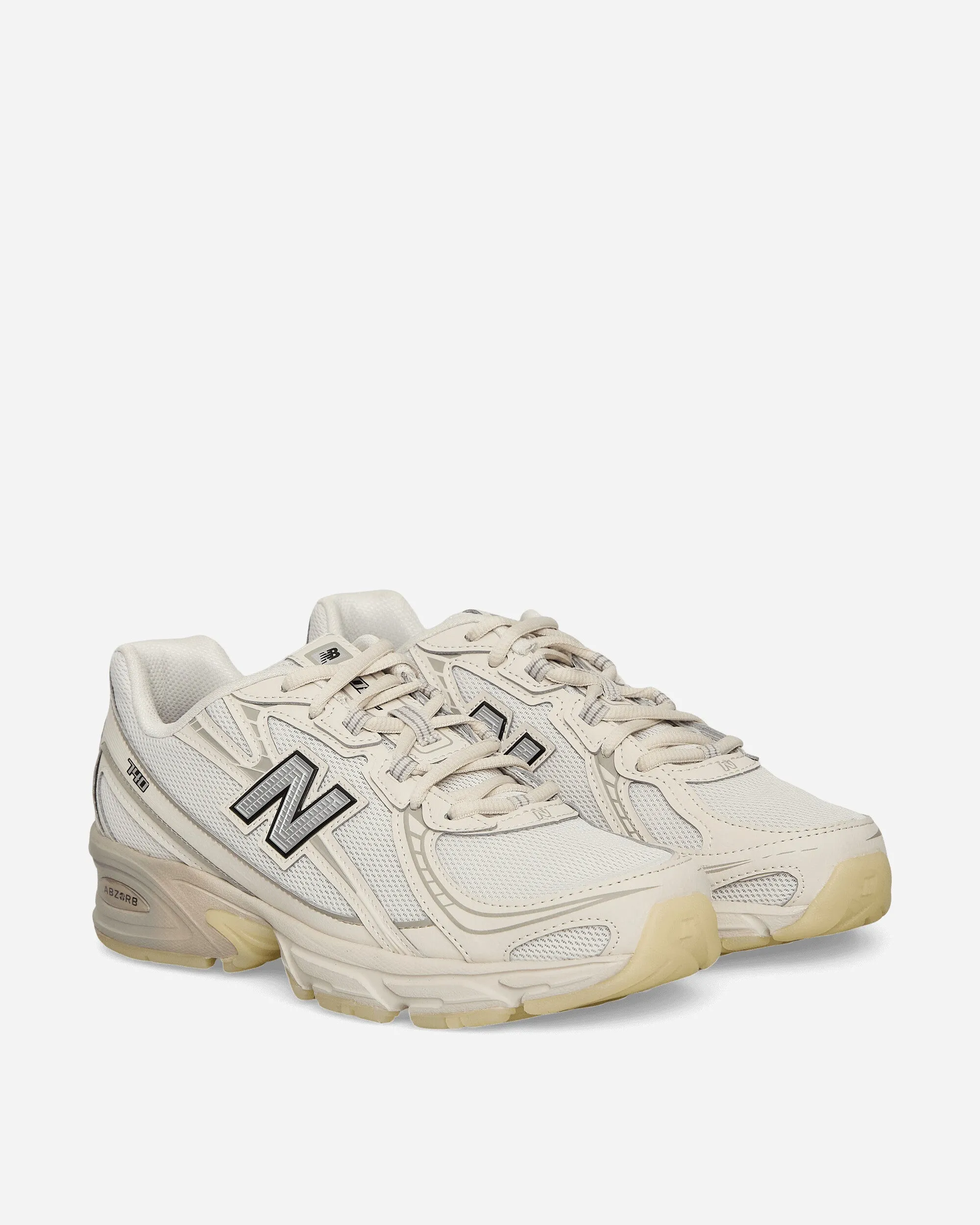 740 Sneakers Moonbeam / Arid Stone Fast Outing