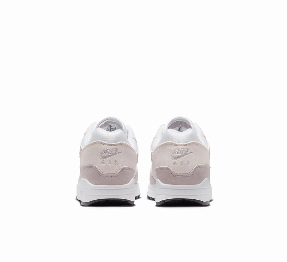 Urban cushioning Womens Nike Air Max 1