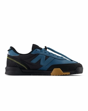 Effortless Silhouette New Balance 440 V2 Trail Low - Terrarium / Black