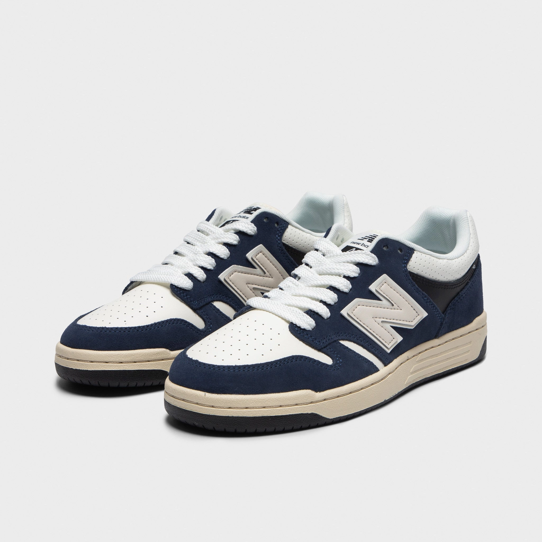 professional athlete use New Balance 480 Navy / Sea Salt