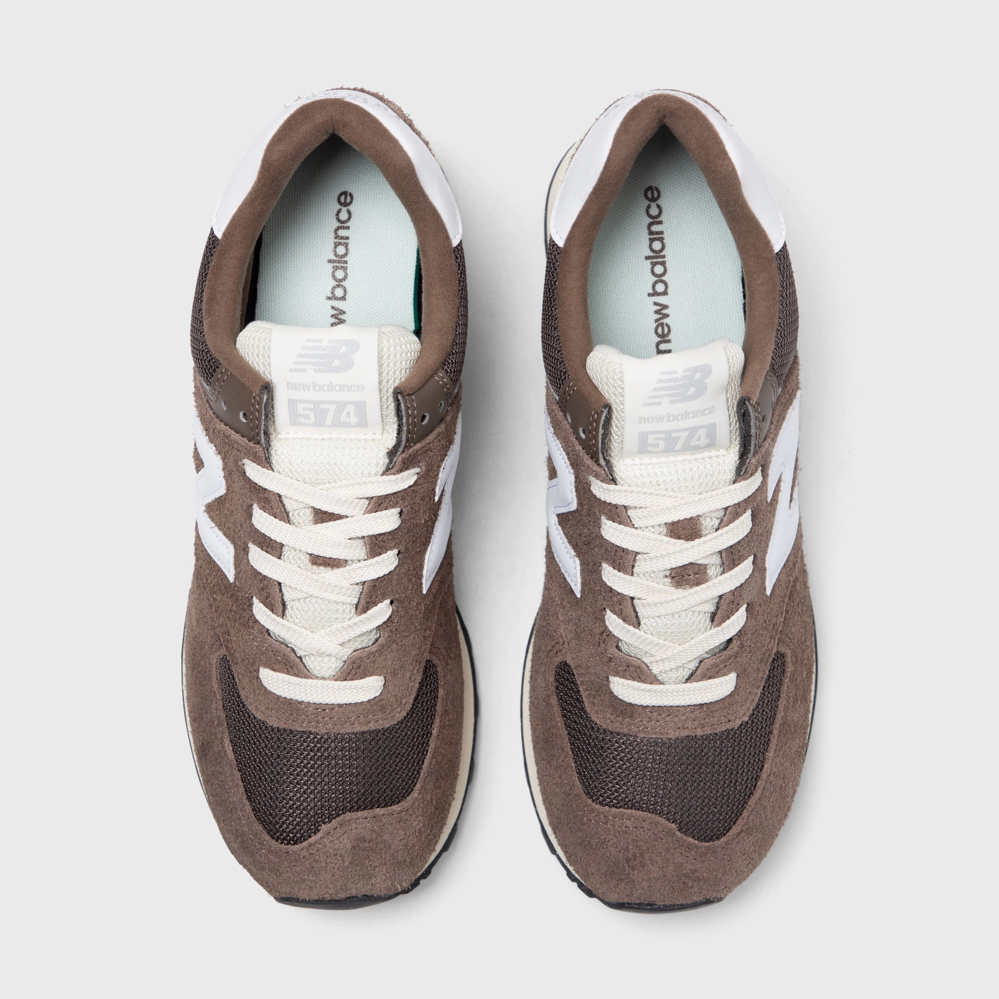 New Balance 574 Brown / White Plush
