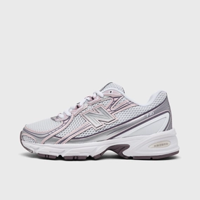 New Balance 740 Ice Wine / White PaddedCollar