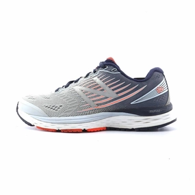 Rocky - trail running running in a dock area shoes NEW BALANCE 880 V8