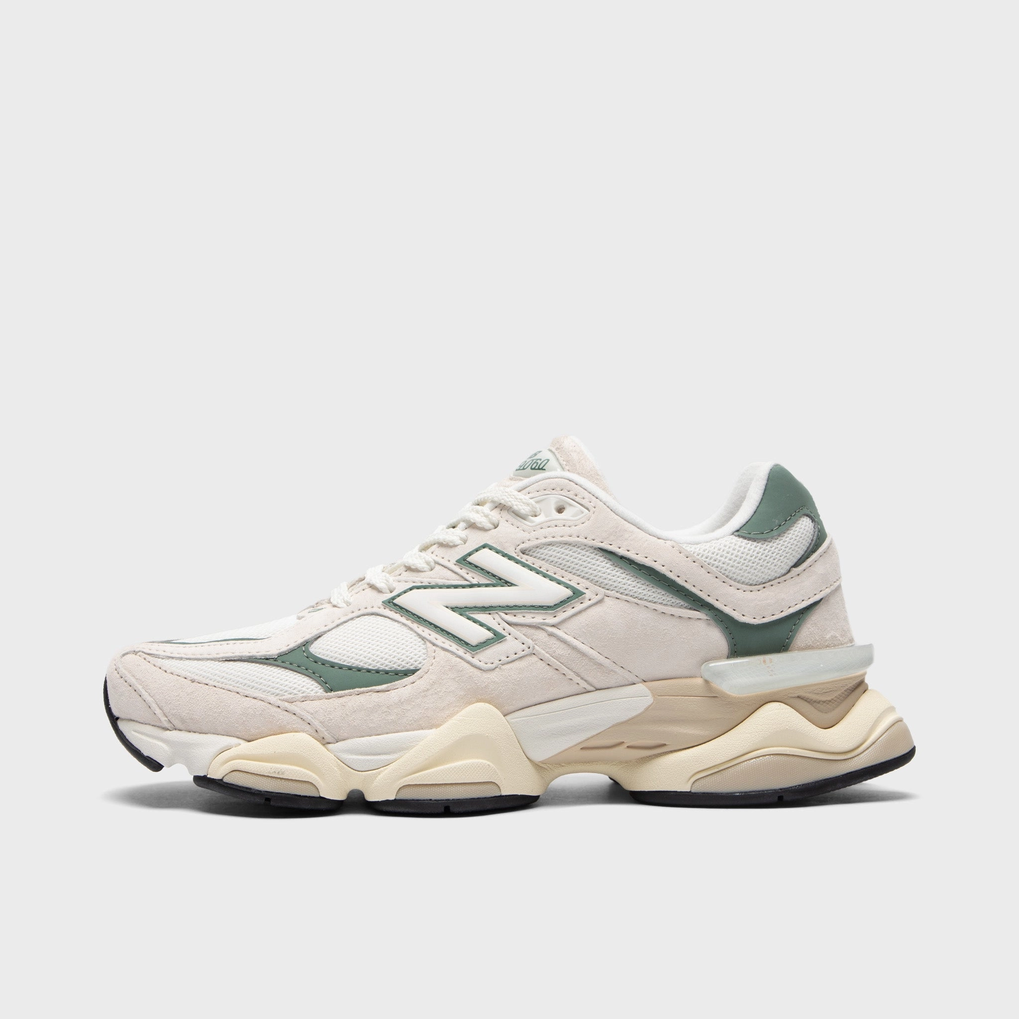 wide - fit spaciousness Comfortable Foot Flexibility New Balance 9060 Linen / Dark Juniper