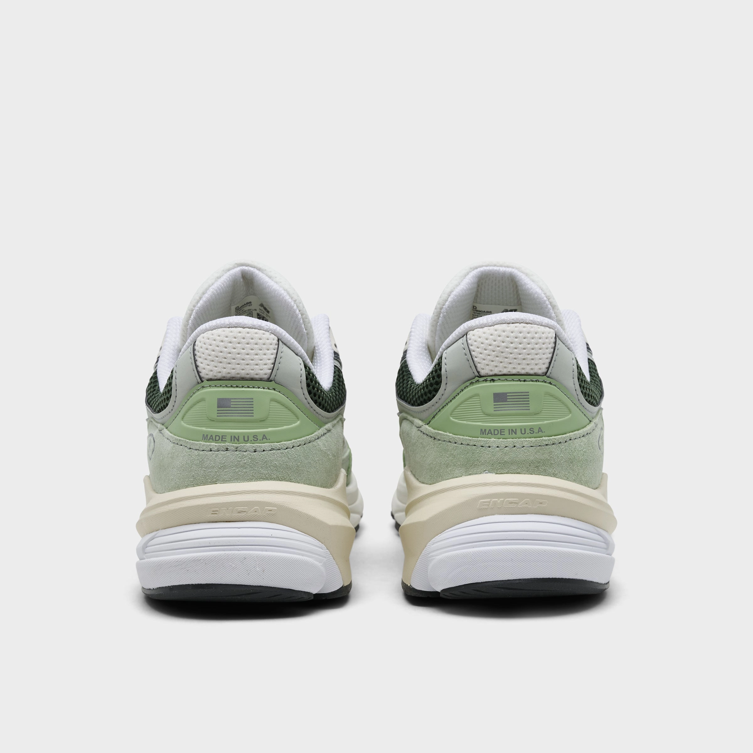 New Balance 990v6 MADE in USA Avocado / Natural Mint Hilly terrain running