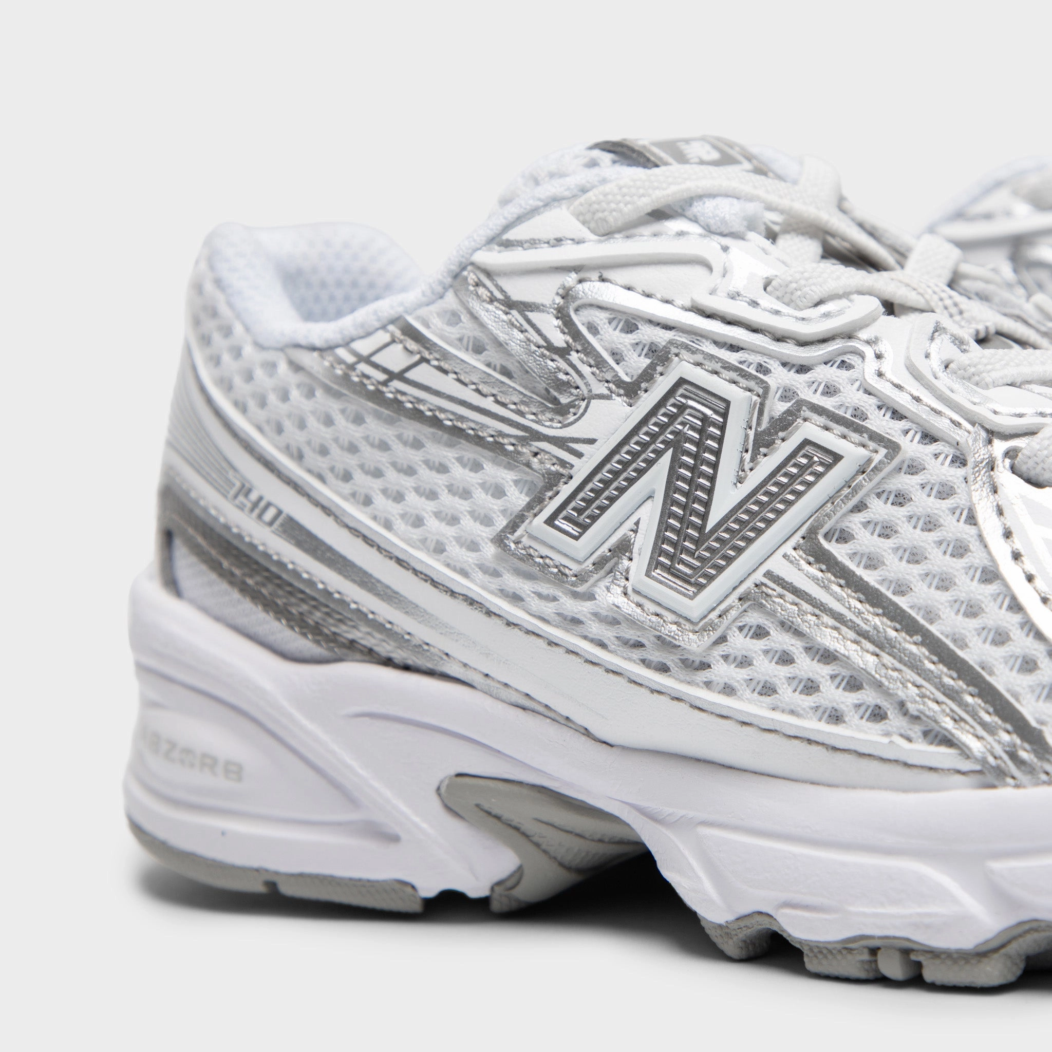 New Balance Children's 740 White / Silver Metallic plyometric training running shoes