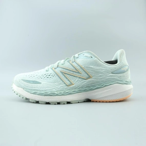 NEW BALANCE FRESH FOAM X 860V12 running in a sound area shoes adapt to different paces
