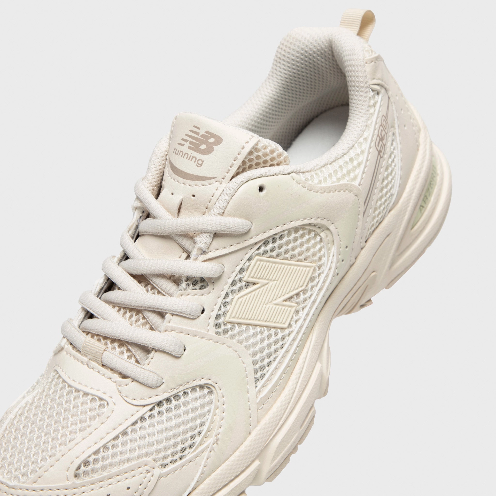 Speed Response New Balance Juniors' 530 Linen / Arid Stone