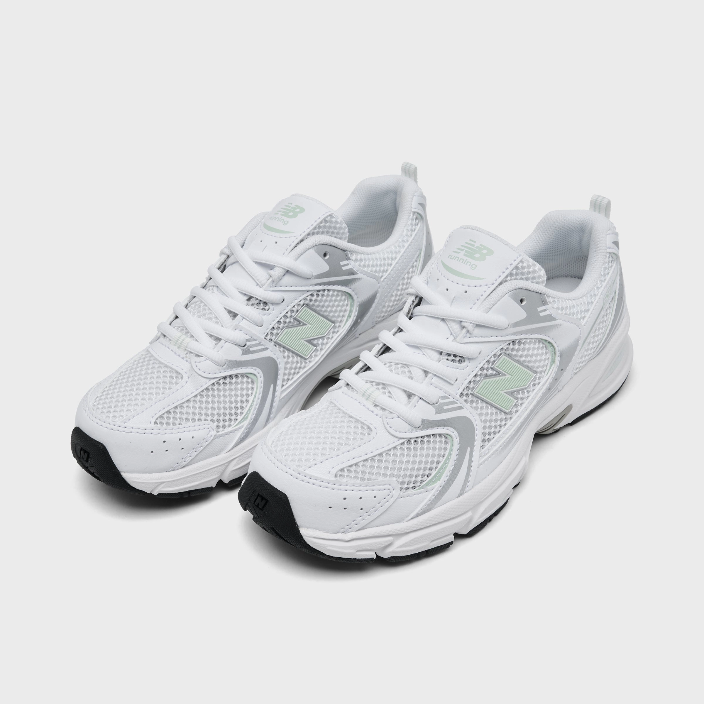 bulky - design shoes New Balance Juniors' 530 White / Silver