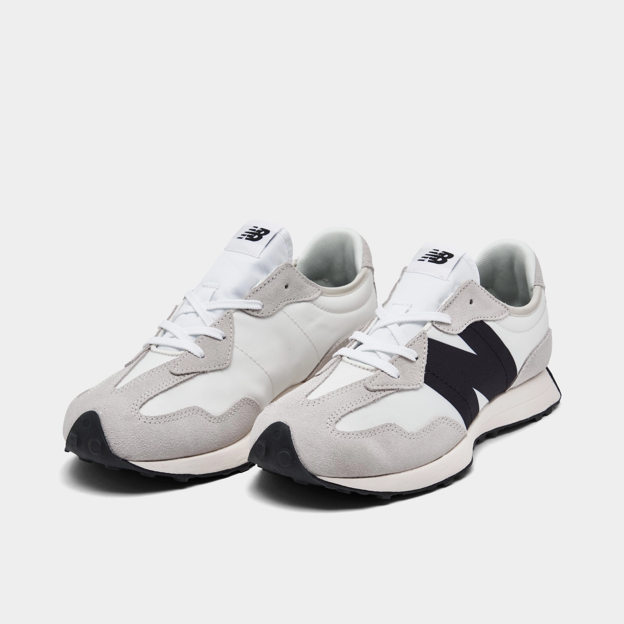 Winter - running New Balance Juniors' GS327FE Silver Birch / Black